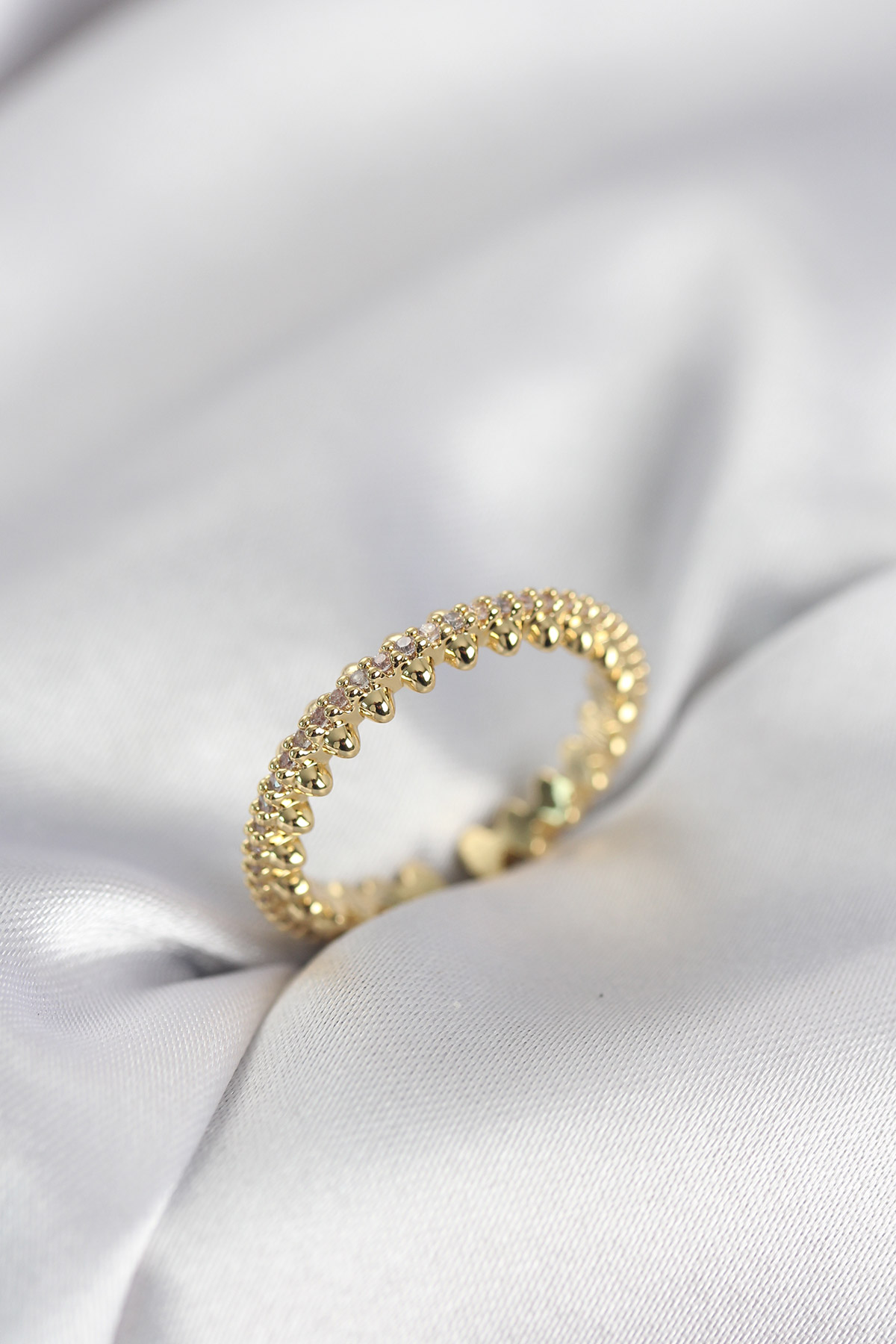 Gold Renk Sıralı Zirkon Taşlı Model Kadın Yüzük 5886