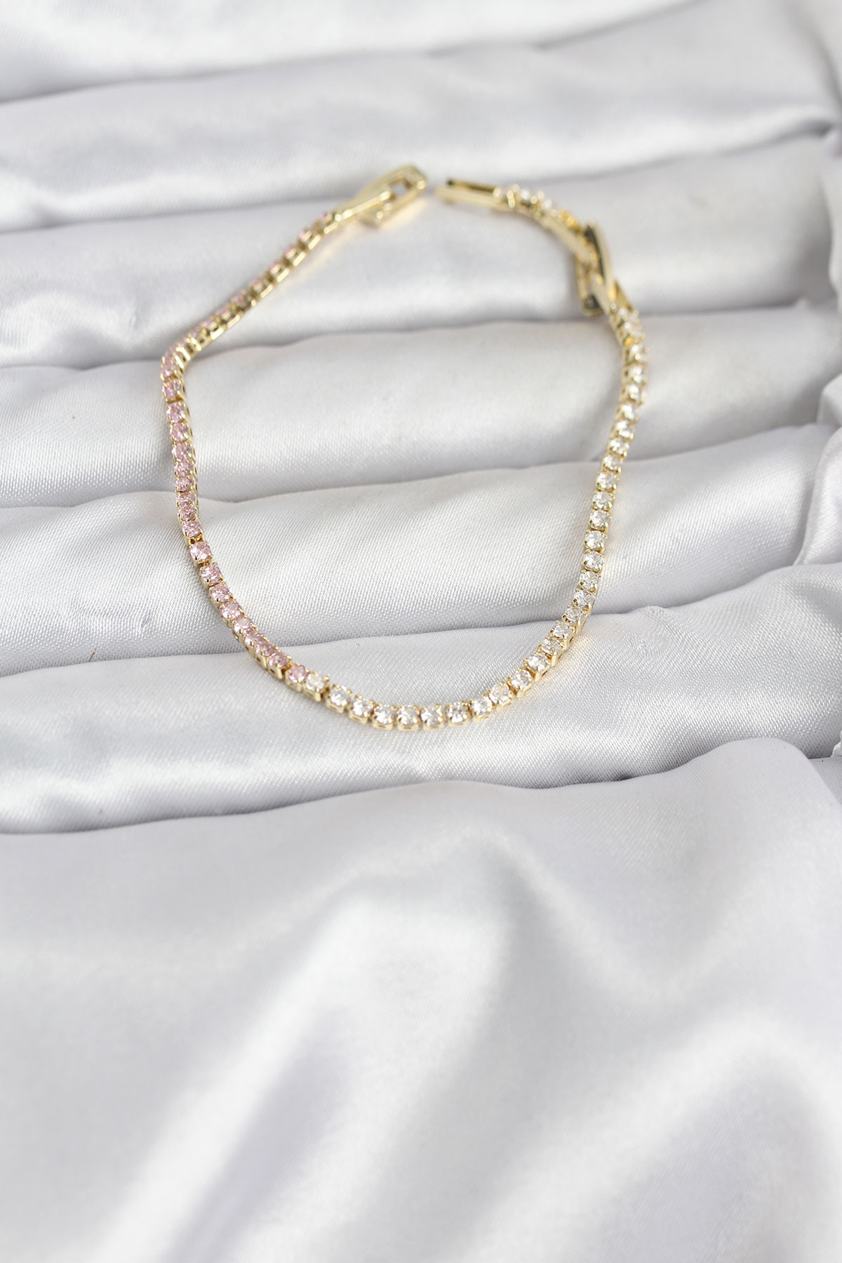 Pembe ve Beyaz Zirkon Taşlı Gold Renk Su Yolu Kadın Bileklik 5886
