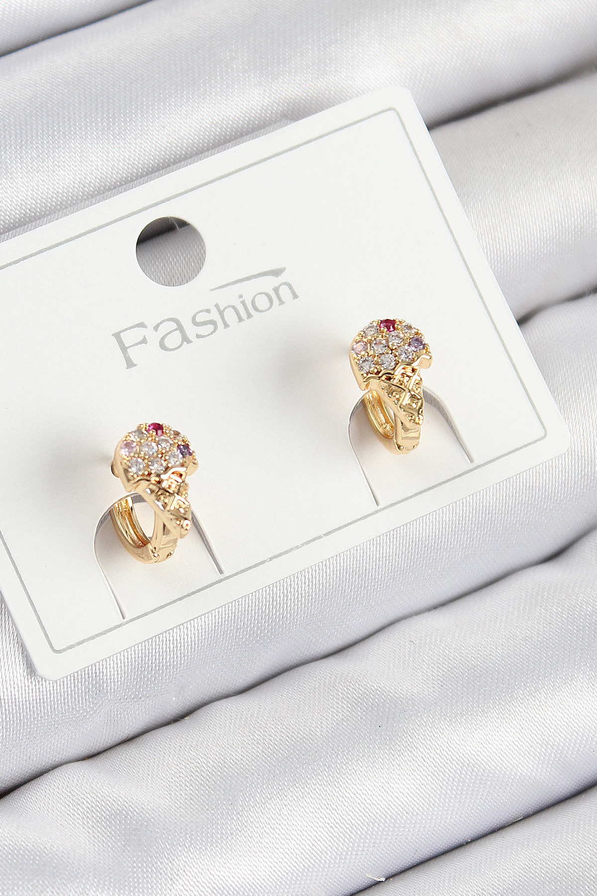 Pirinç Zirkon Taşlı Dondurma Model Gold Renk Çocuk Küpe 5886