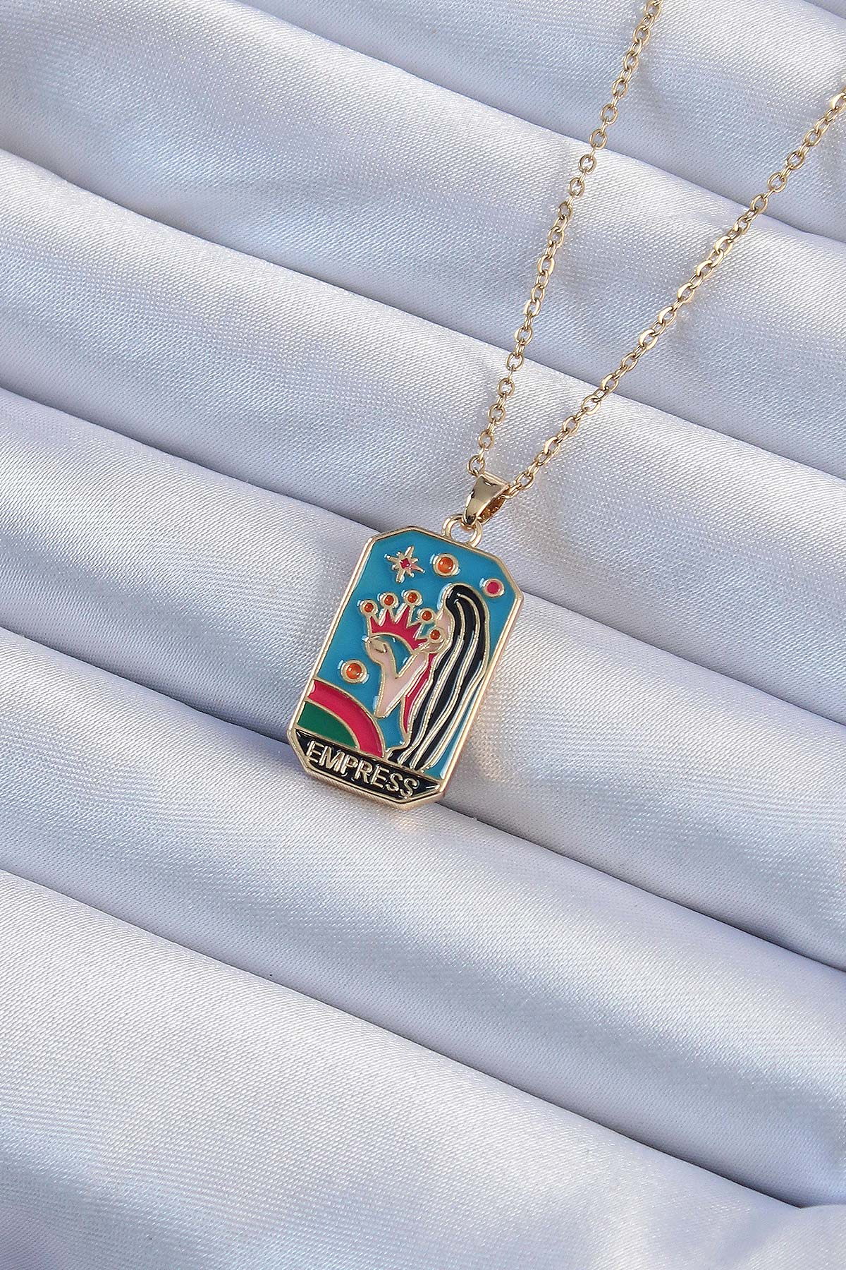 316L Çelik Zincir Altın Renk Taç ve Kız Figürlü Renkli Mineli Tarot Kolye 5886