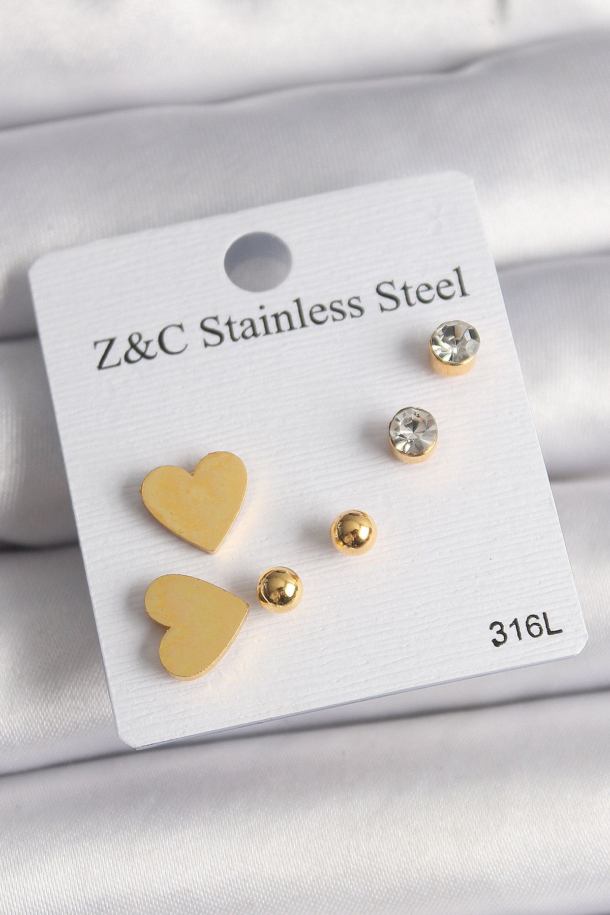 316L Çelik Gold Renk Zirkon Taşlı Kalpli Kadın Küpe Seti 5886
