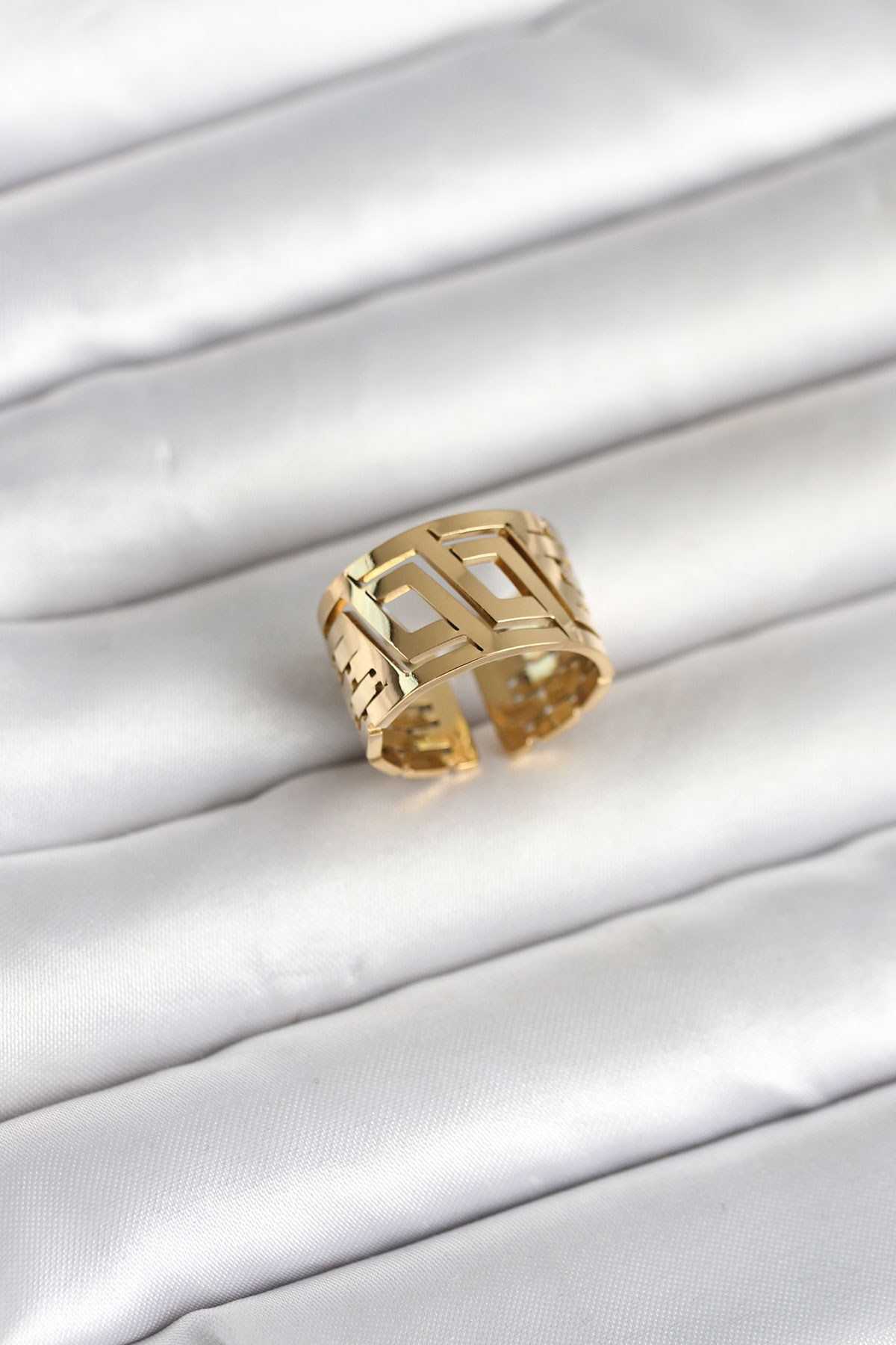 316L Çelik Gold Renk Geometrik Model Kadın Yüzük 5886