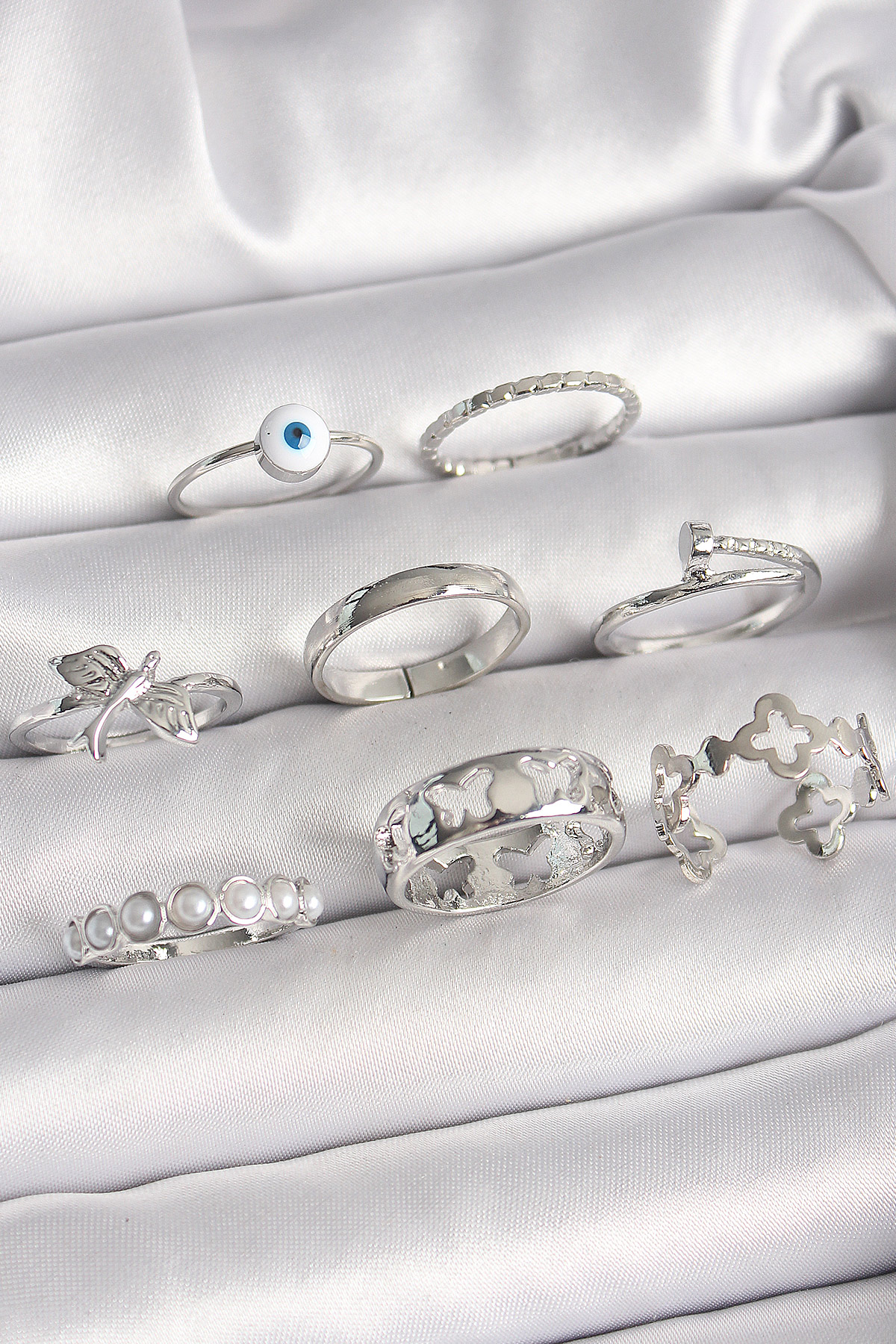 Pirinç Gümüş Renk Nazar Boncuk Detay İncili Kelebek İşlemeli Kadın Yüzük Kombini 5886