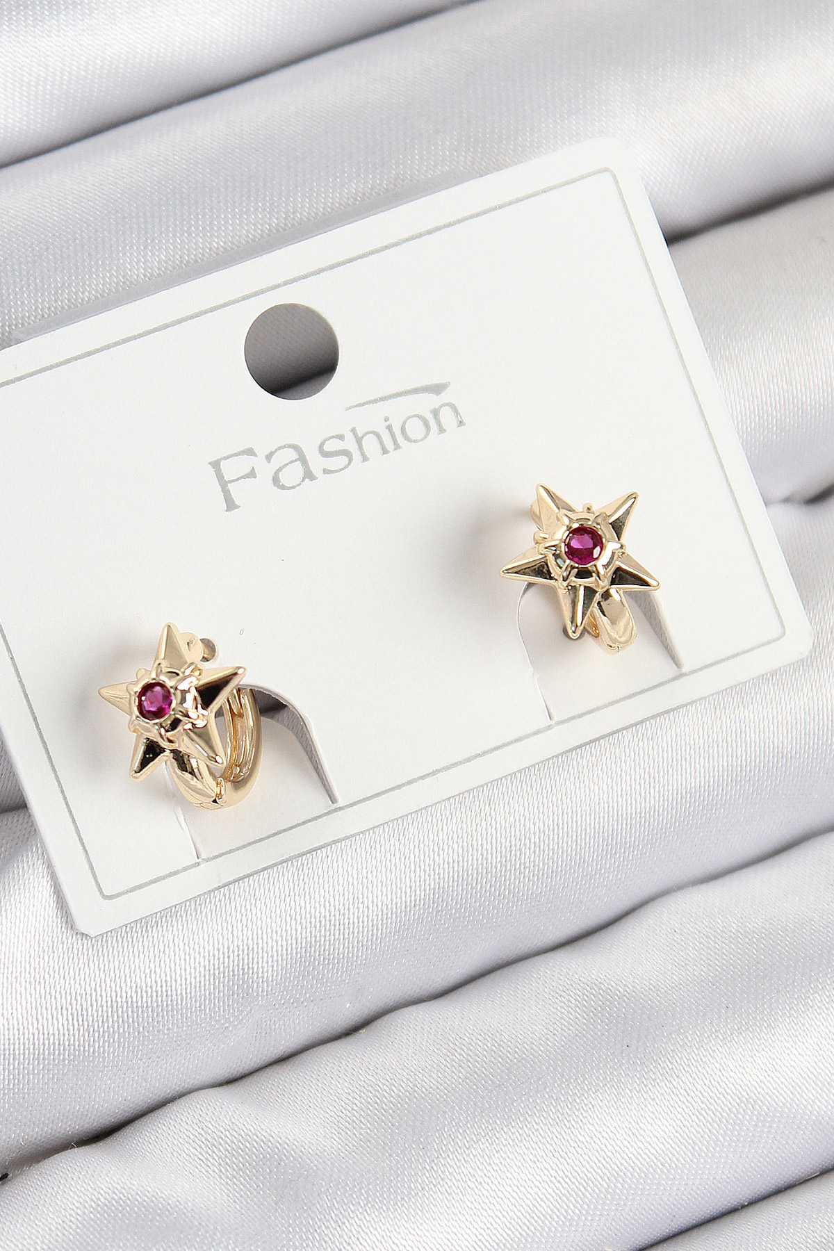 Pirinç Zirkon Taşlı Yıldız Model Gold Renk Çocuk Küpe 5886