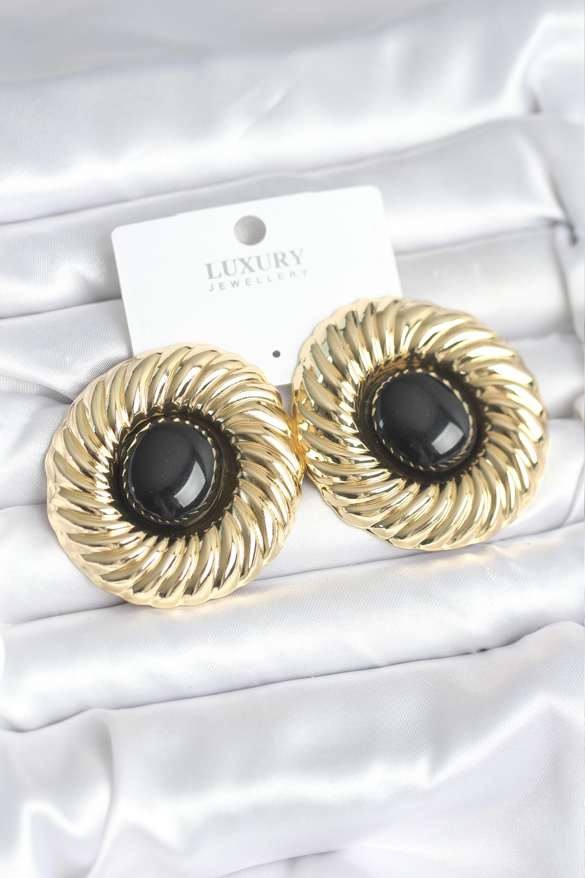 Pirinç Gold Renk Siyah Boncuklu Vintage Kadın Küpe 5886