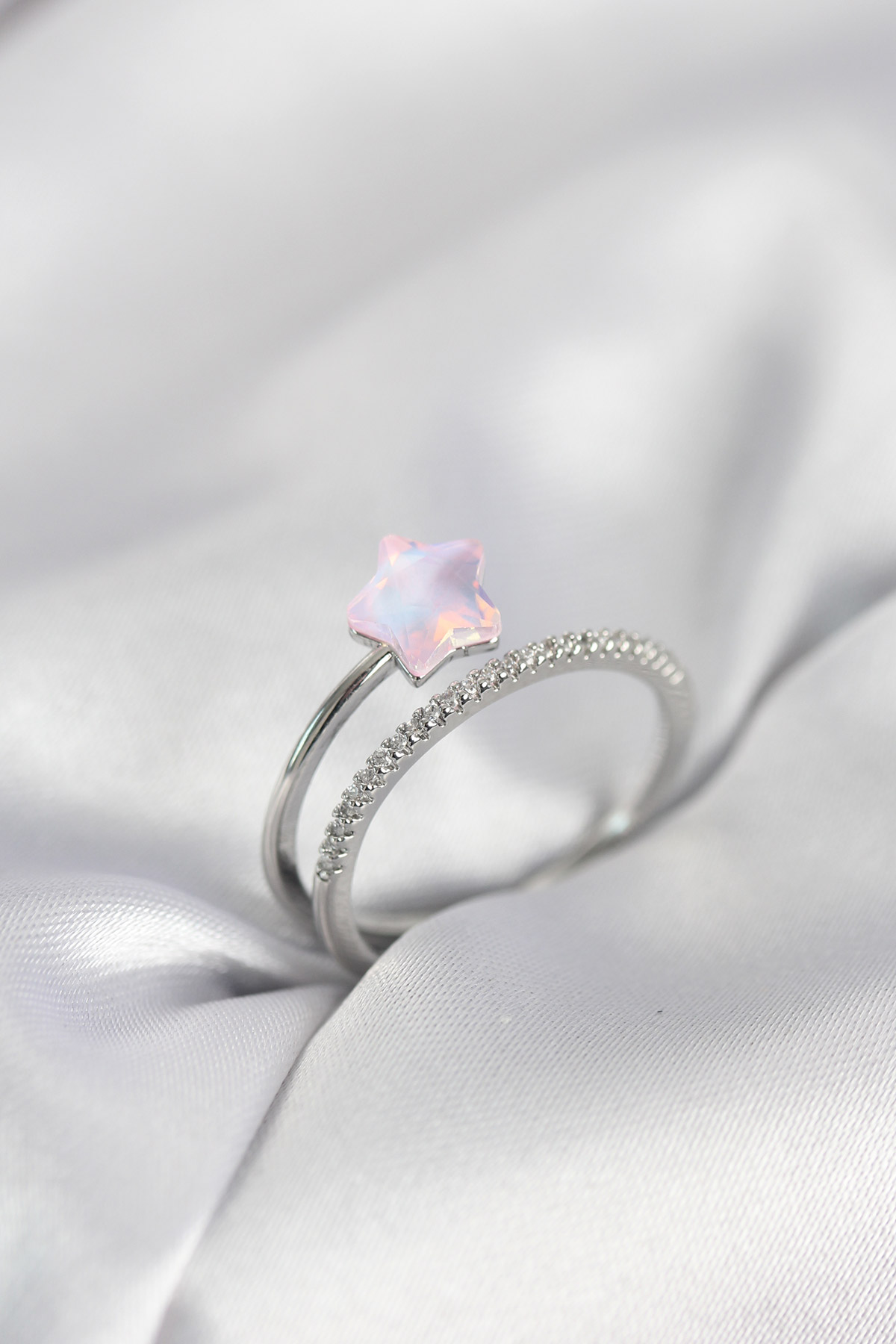 Gümüş Renk Zirkon Taşlı Pembe Halley Model Kadın Yüzük 5886
