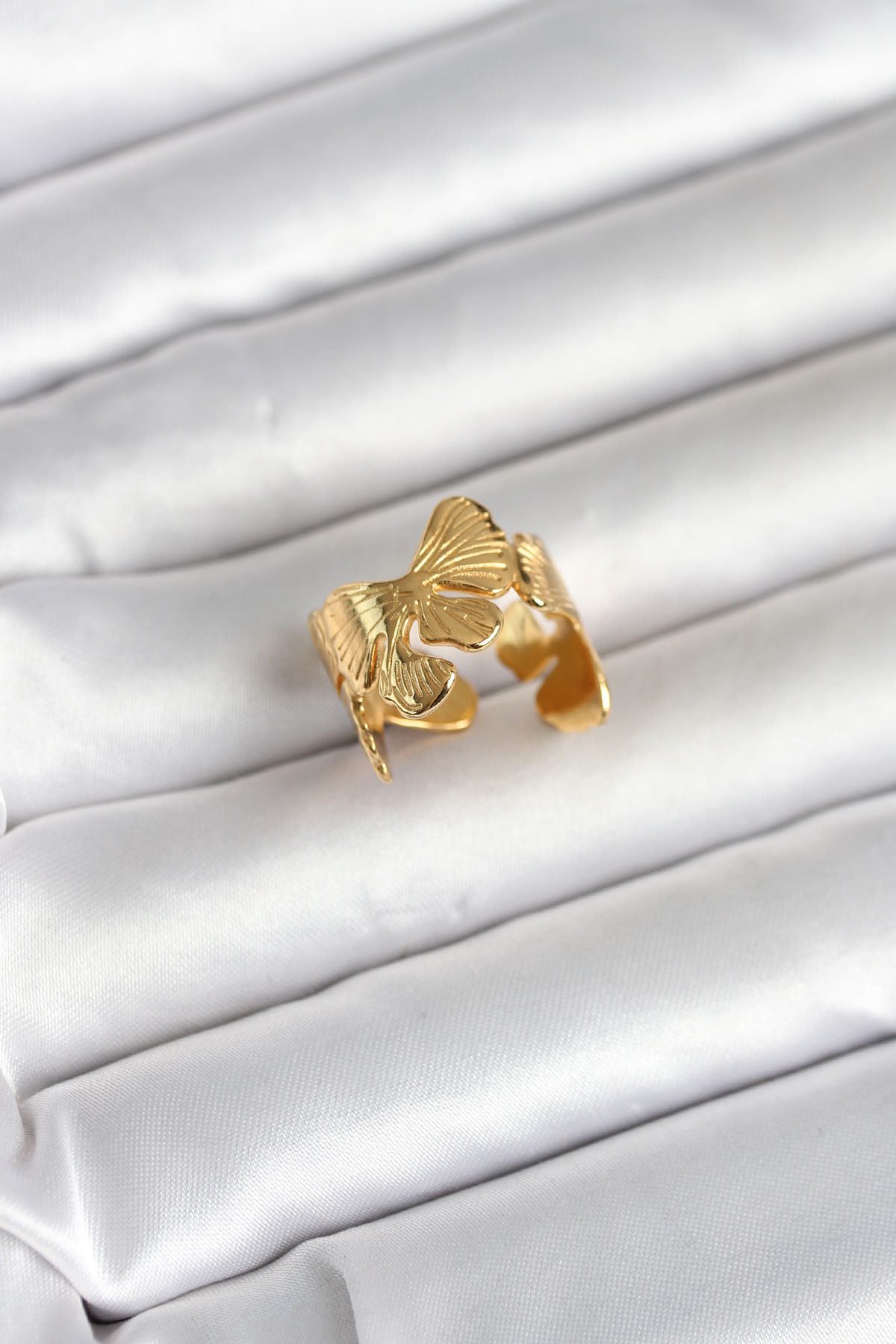 316L Çelik Gold Renk Lotus Model Kadın Yüzük 5886
