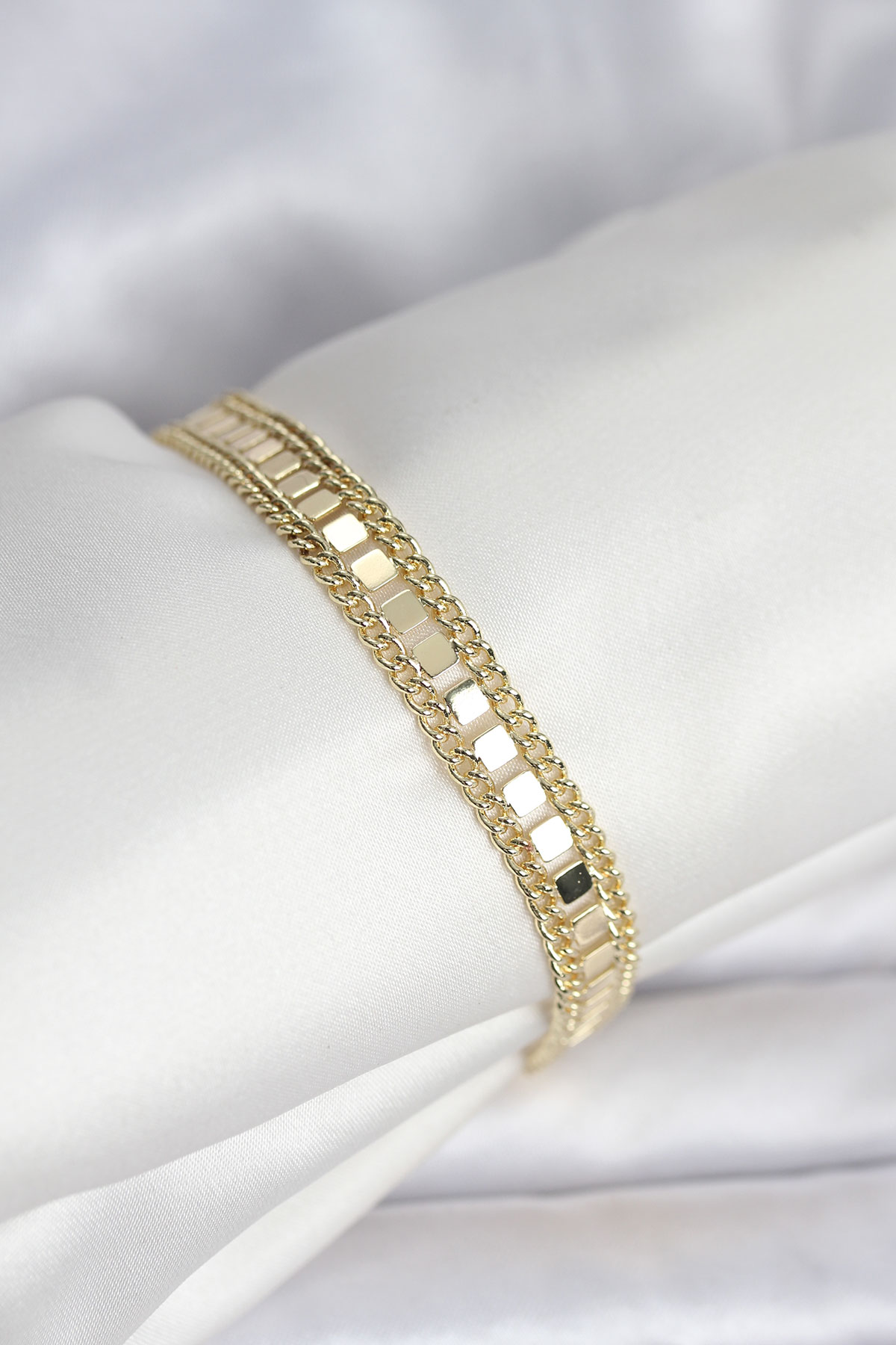 316L Çelik Gold Renk Pullu Zincir Model Kadın Bileklik 5886