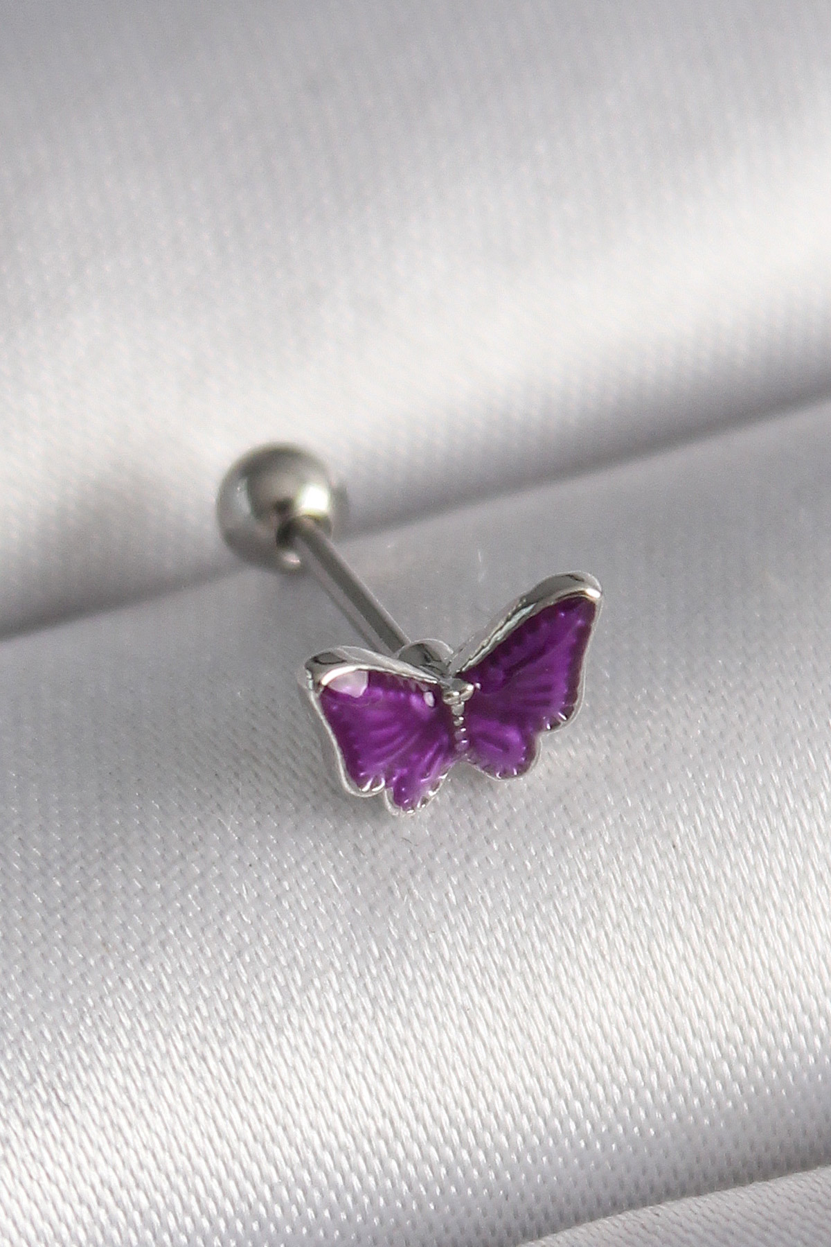 316L Çelik Gümüş Renk Mor Kelebek Model Tragus Piercing 5886