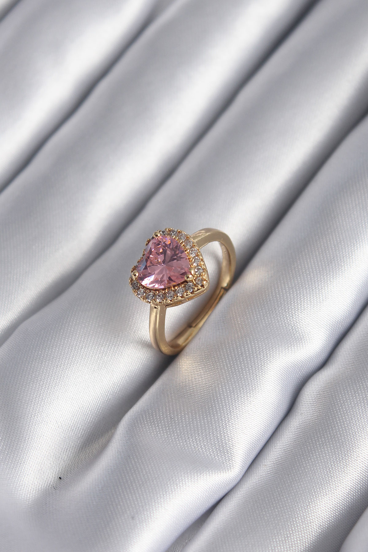 Pirinç Gold Renk Pembe Zirkon Taş Kalp Charm Model Kadın Yüzük 5886