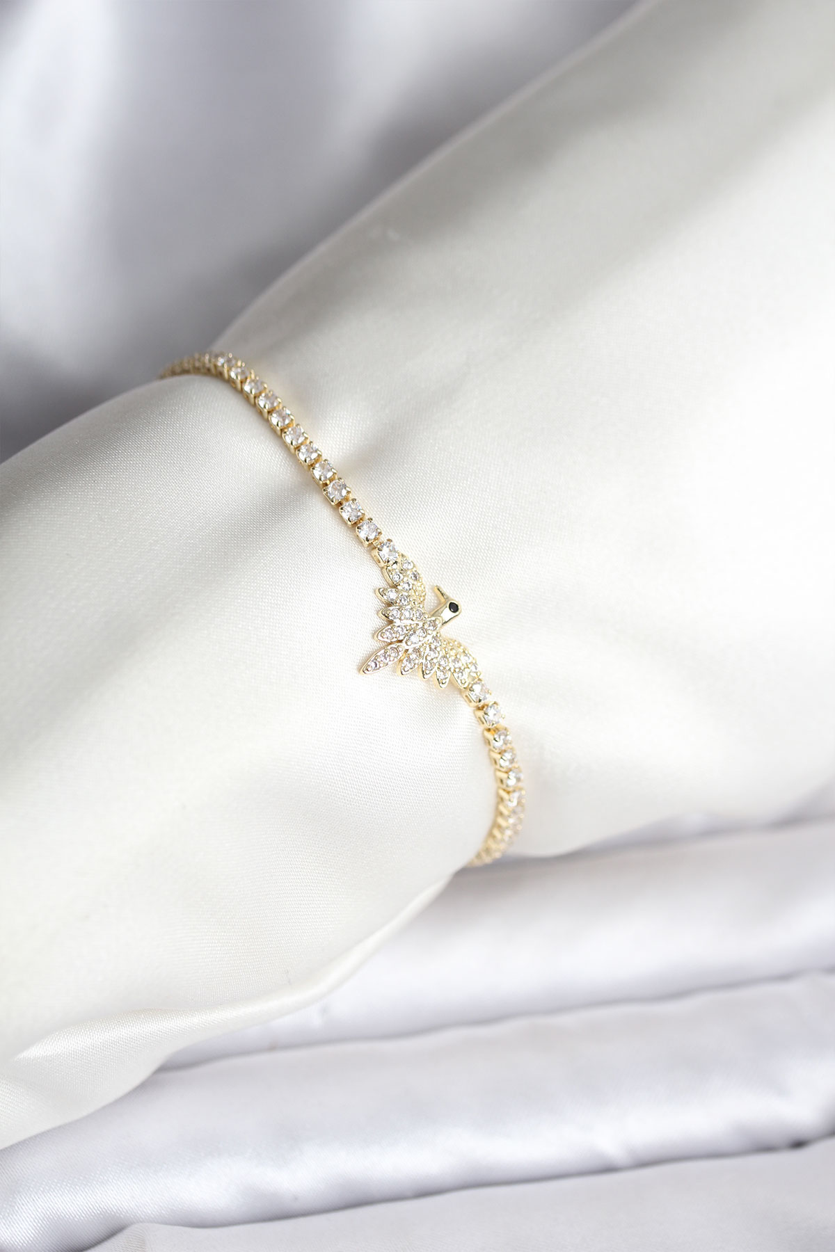 Anka Kuşu Model Zirkon Taşlı Gold Renk Pirinç Su Yolu Kadın Bileklik 5886