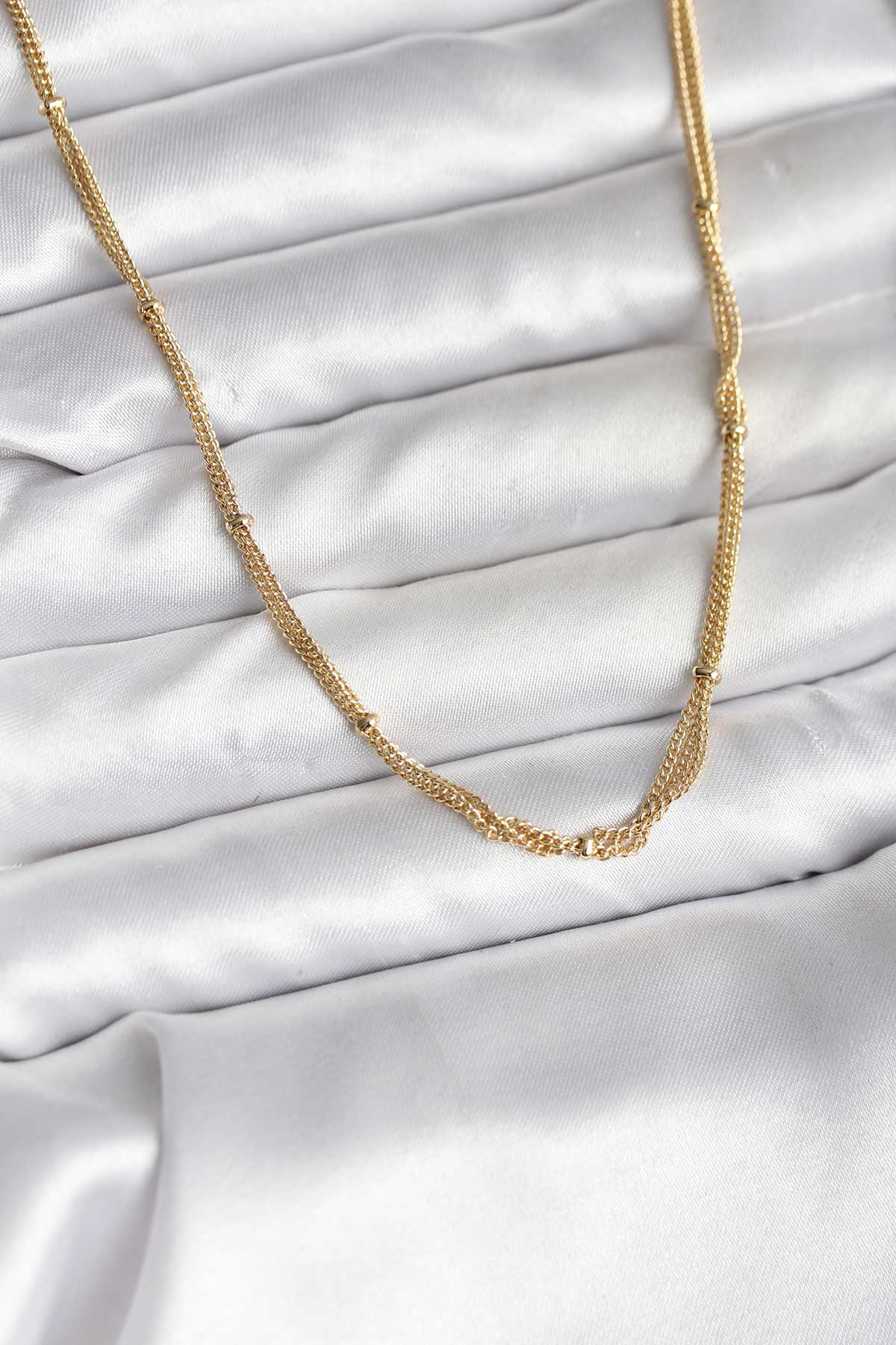 14K Gold Renk Kaplama Topçuk Zincirli Model CM Kadın Kolye 5886