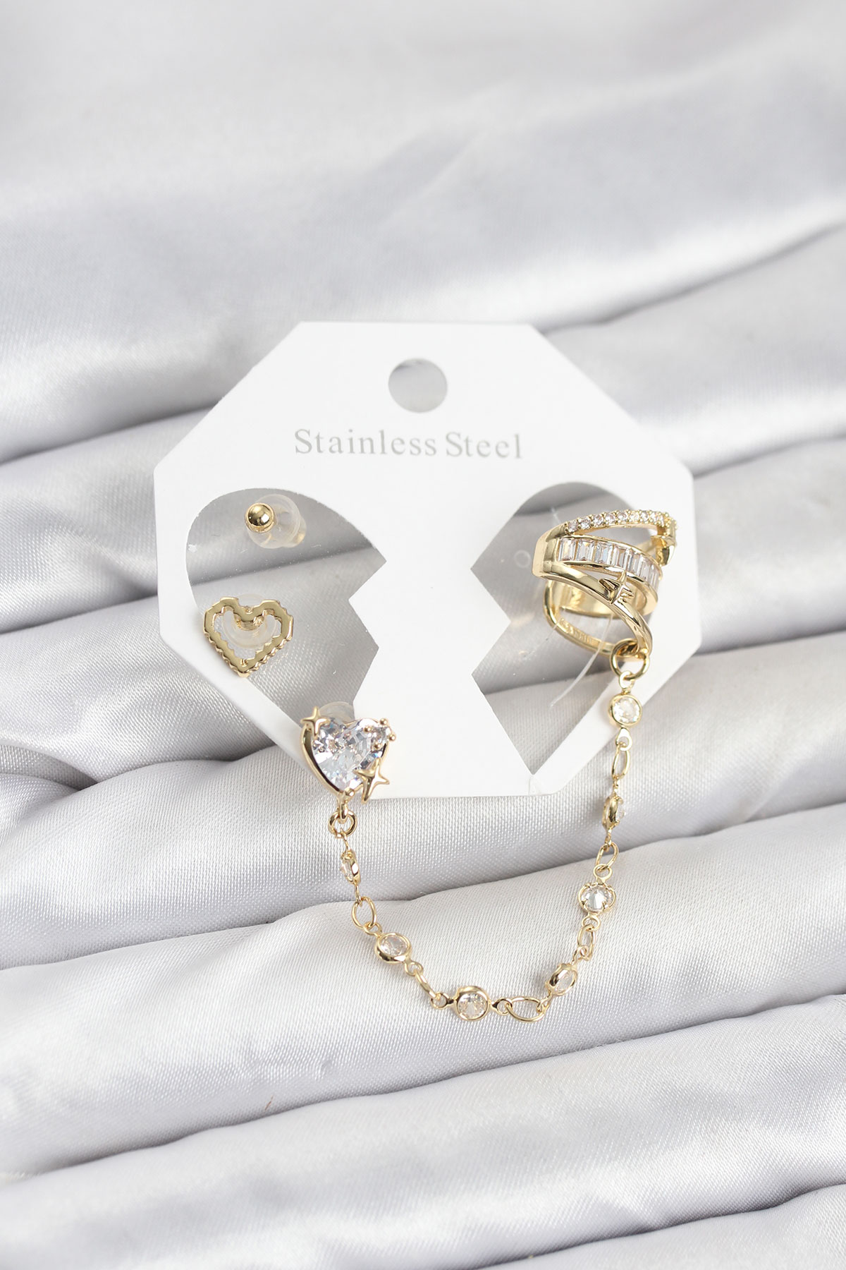 Pirinç Gold Renk Kalp Model Zincir Bağlantılı Ear Cuff Küpe Seti 5886