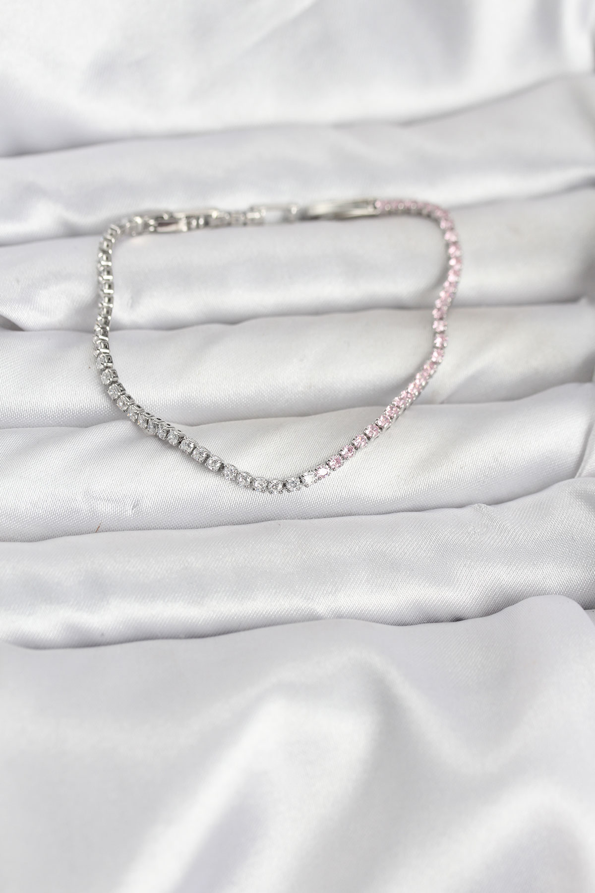 Pembe ve Beyaz Zirkon Taşlı Gümüş Renk Su Yolu Kadın Bileklik 5886