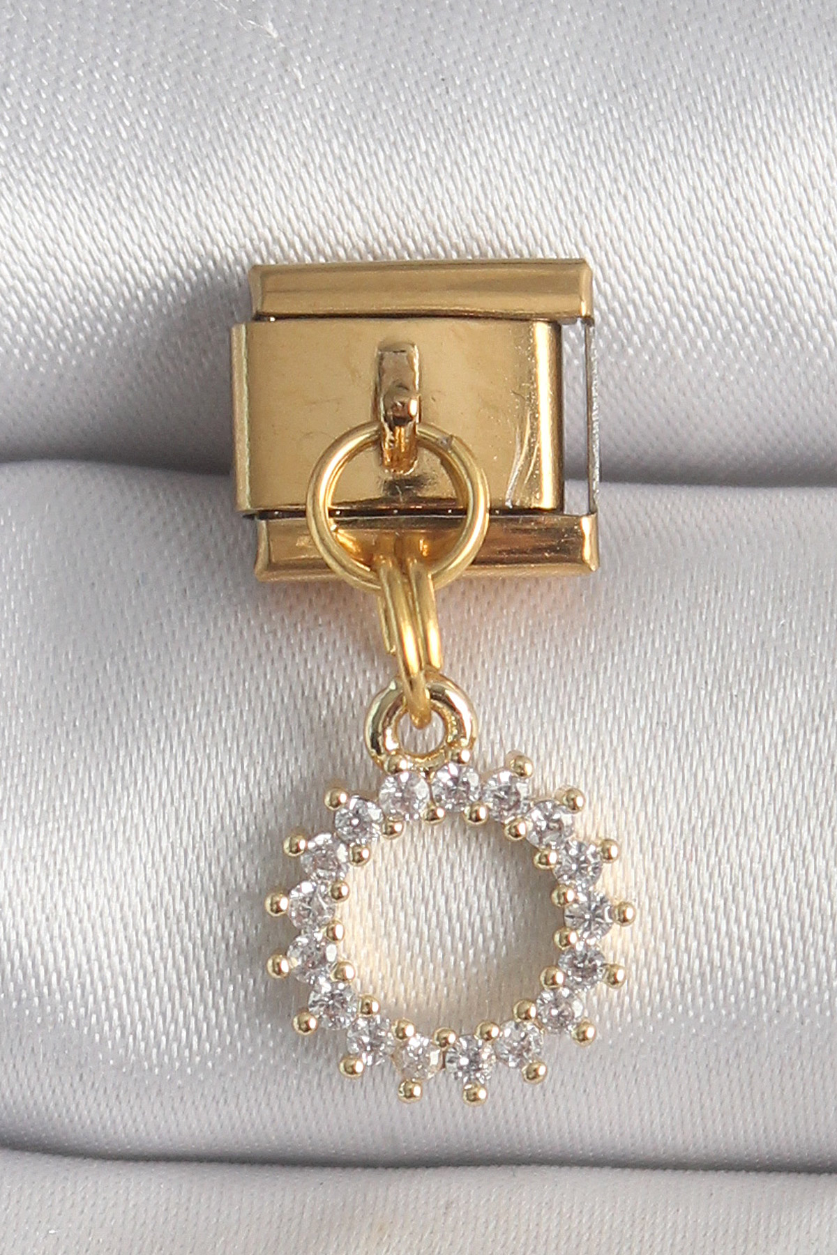 316L Çelik Gold Renk Zirkon Taşlı Sallantı Güneş Model Nomination Charm 5886