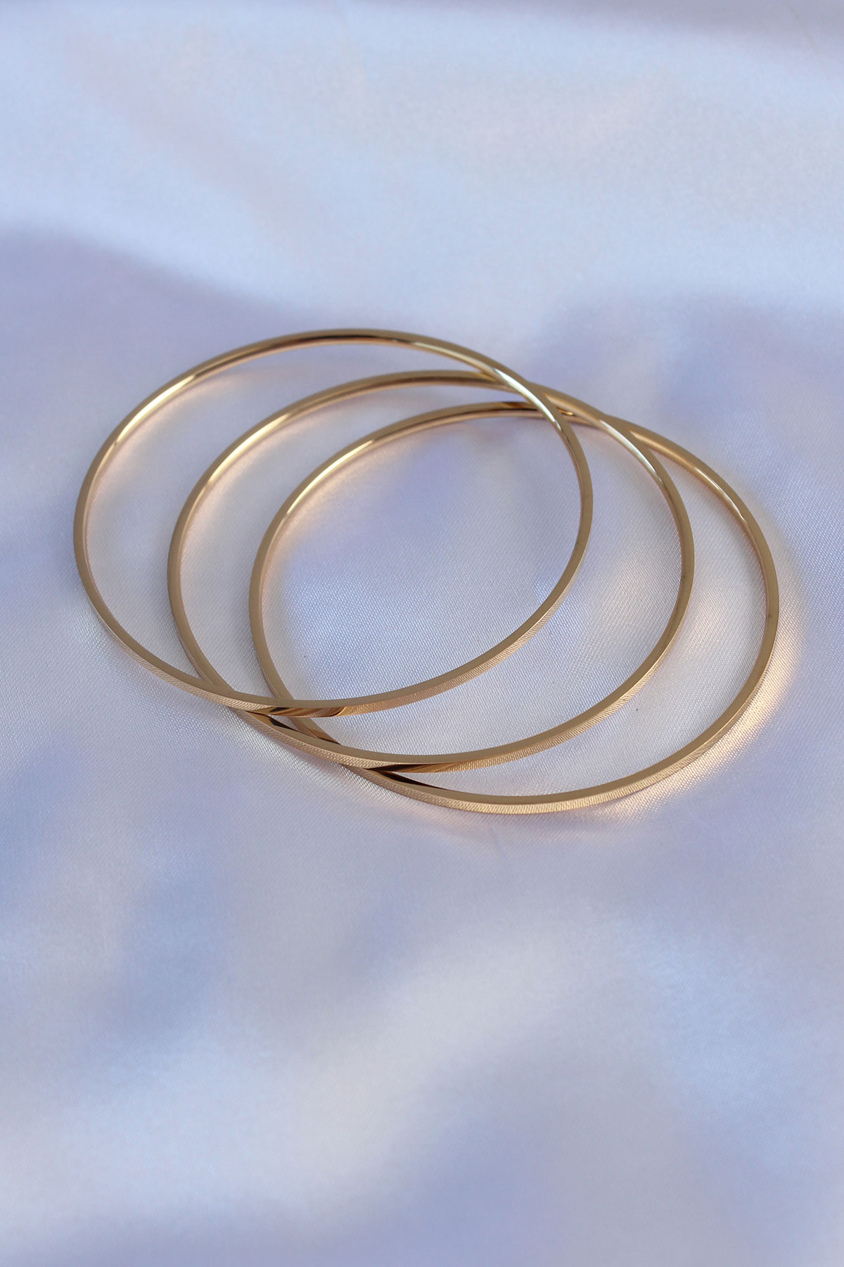 316L Çelik Gold Renk Ajda Model Kadın 65 mm Bilezik 5886