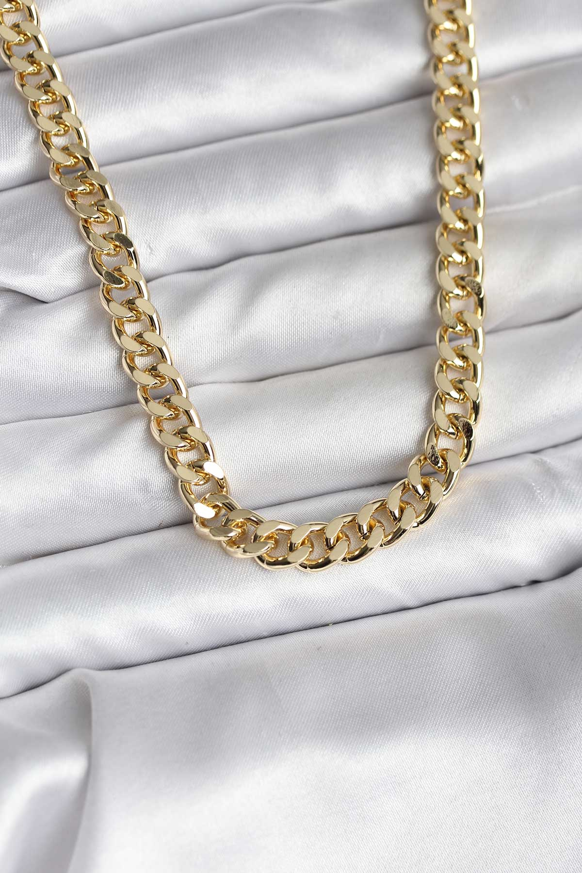 14K Gold Renk Kaplama Kalın Zincir Model CM Kadın Kolye 5886
