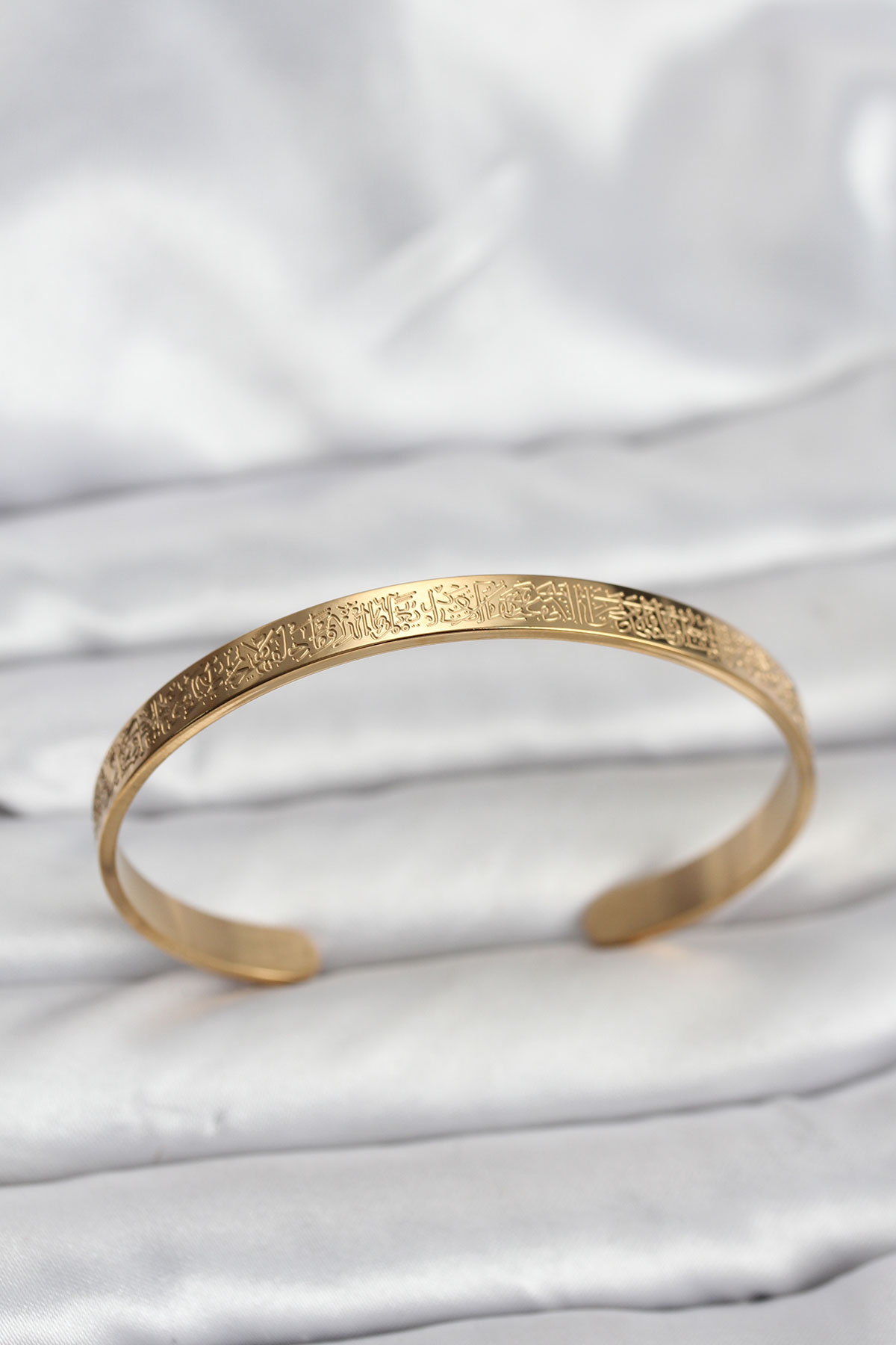 316L Çelik Gold Renk Ayetel Kürsi Yazılı Bileklik 5886