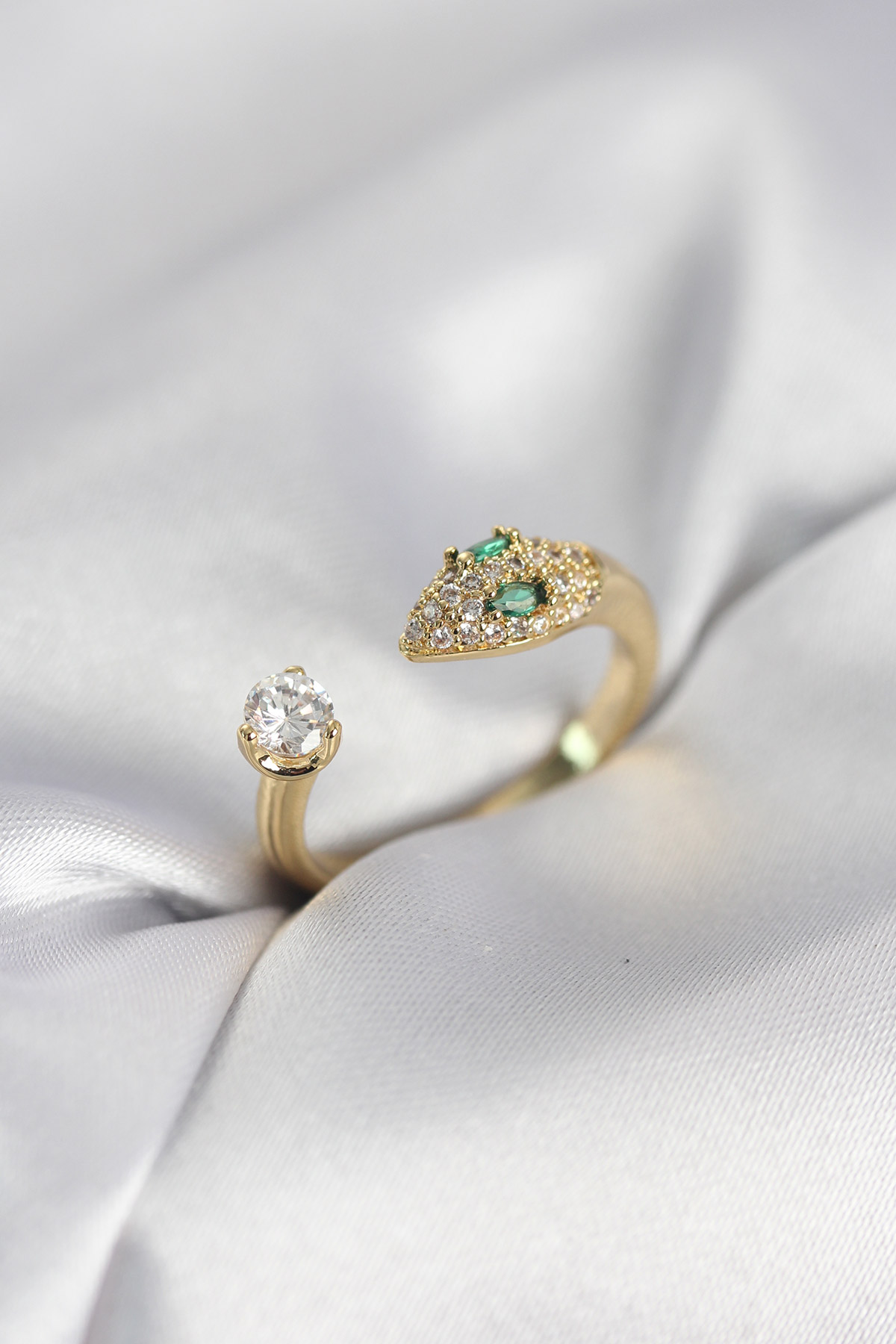 Yılan Model Zirkon Taşlı Gold Renk Kadın Yüzük 5886