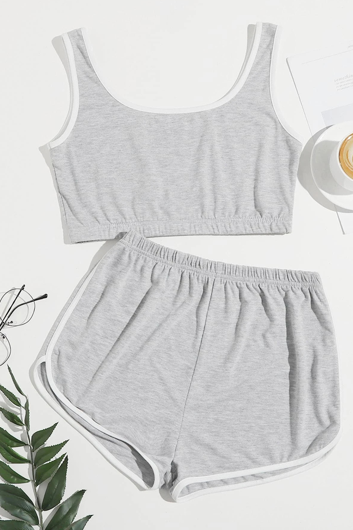 Kadın Gri Askılı Crop Top ve Şortlu Gecelik Takım H110559