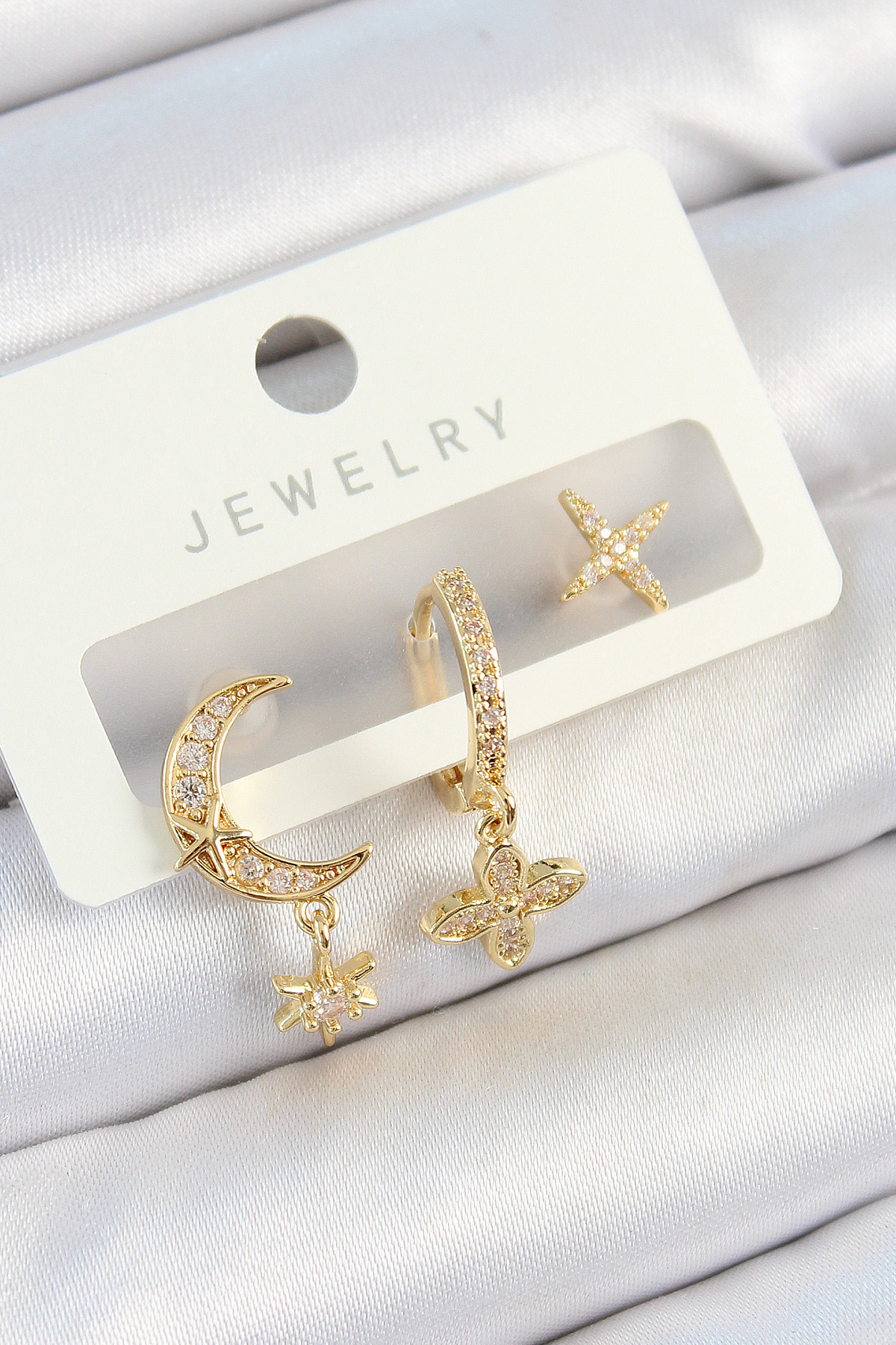Pirinç Zirkon Taşlı Çiçek Ve Ay Model Gold Renk 3'lü Çift Kadın Küpe Set 5886