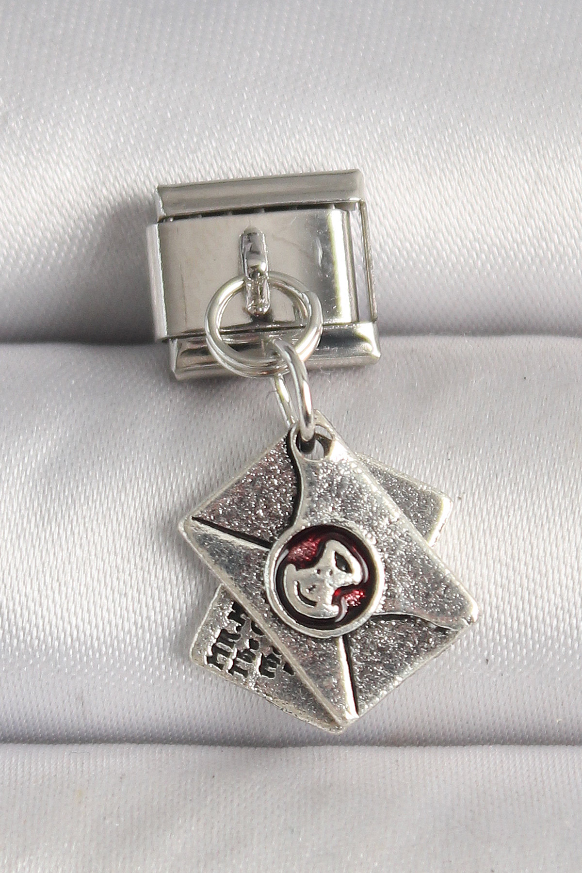 316L Çelik Gümüş Renk Mektup Model Nomination Charm 5886