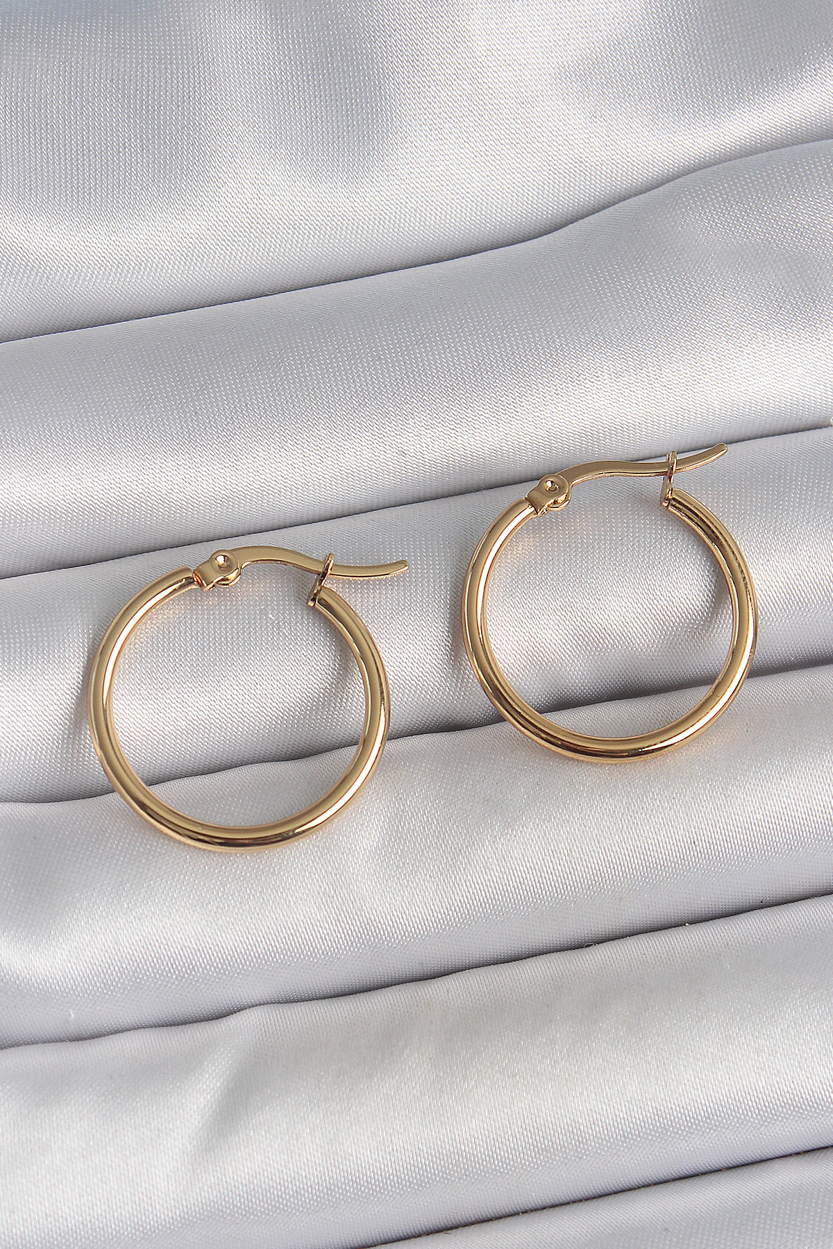 316 Çelik Gold Renk 22mm Kadın Halka Model Kadın Küpe 5886