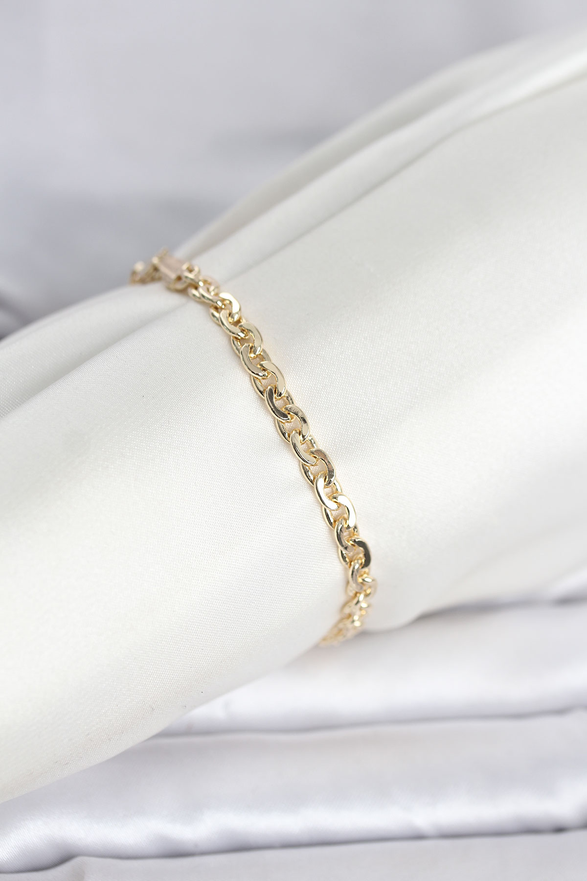 CM 14K Gold Renk Zincir Model Kadın Bileklik 5886