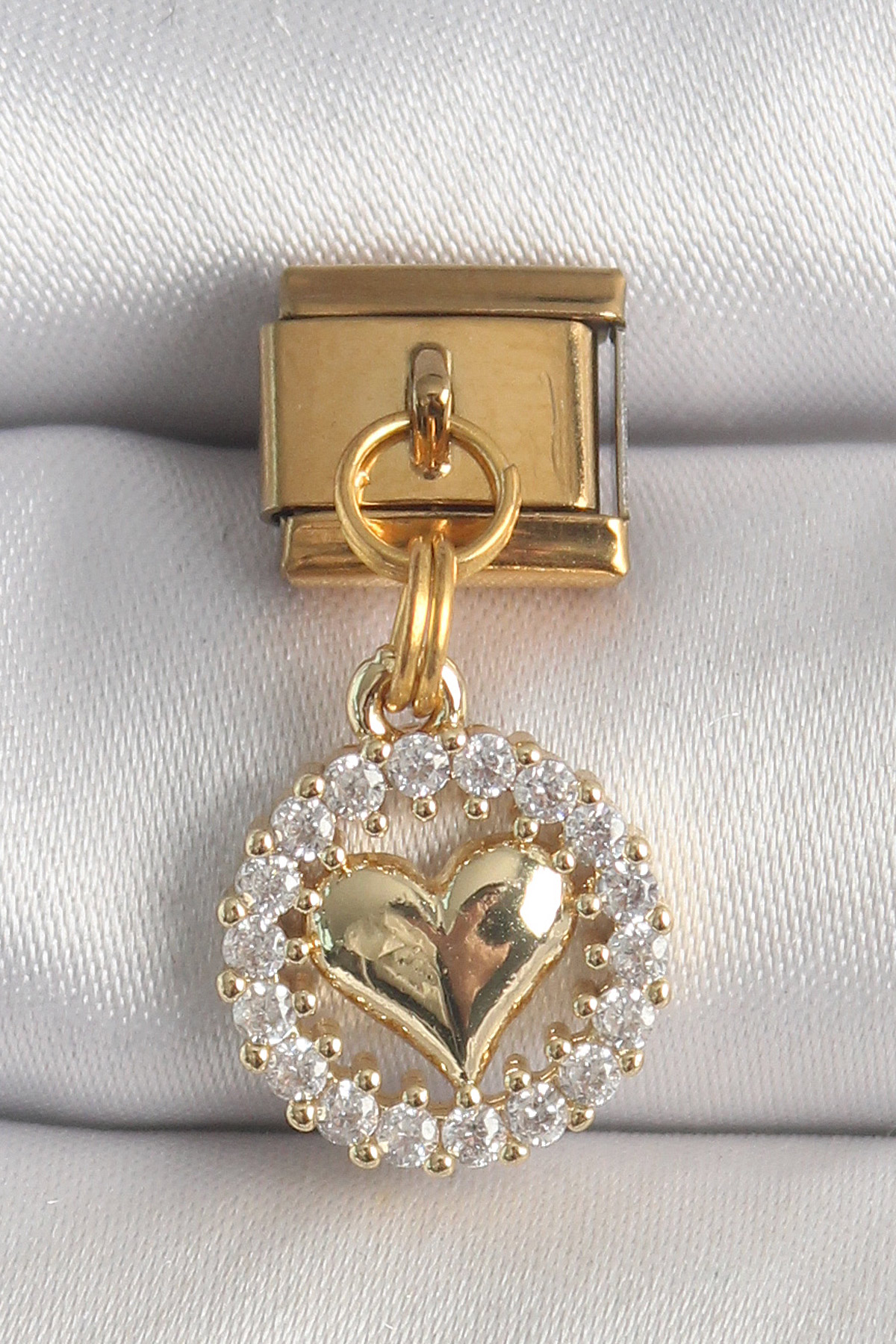 316L Çelik Gold Renk Sallantı Zirkon Taşlı Kalp Model Nomination Charm 5886