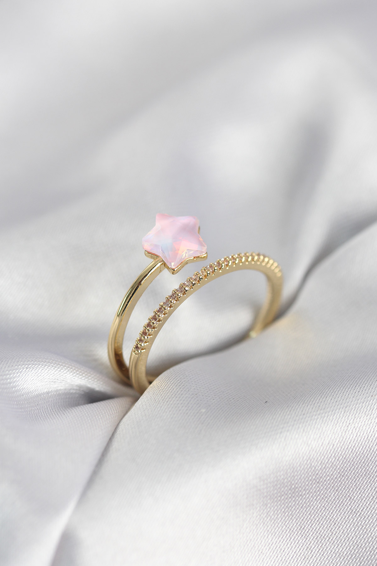 Gold Renk Zirkon Taşlı Pembe Halley Model Kadın Yüzük 5886