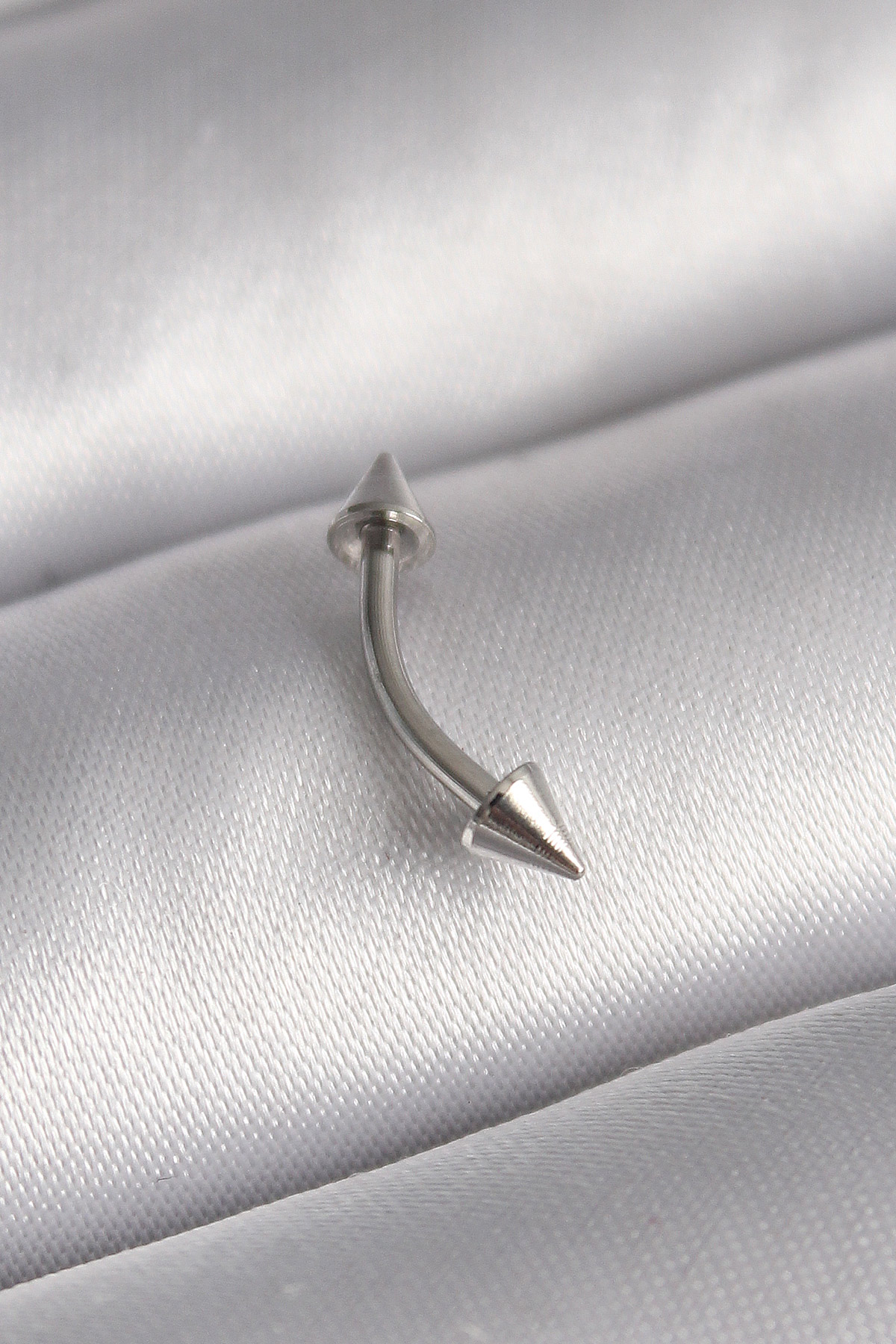 316L Çelik Gümüş Renk Çivi Model Piercing 5886