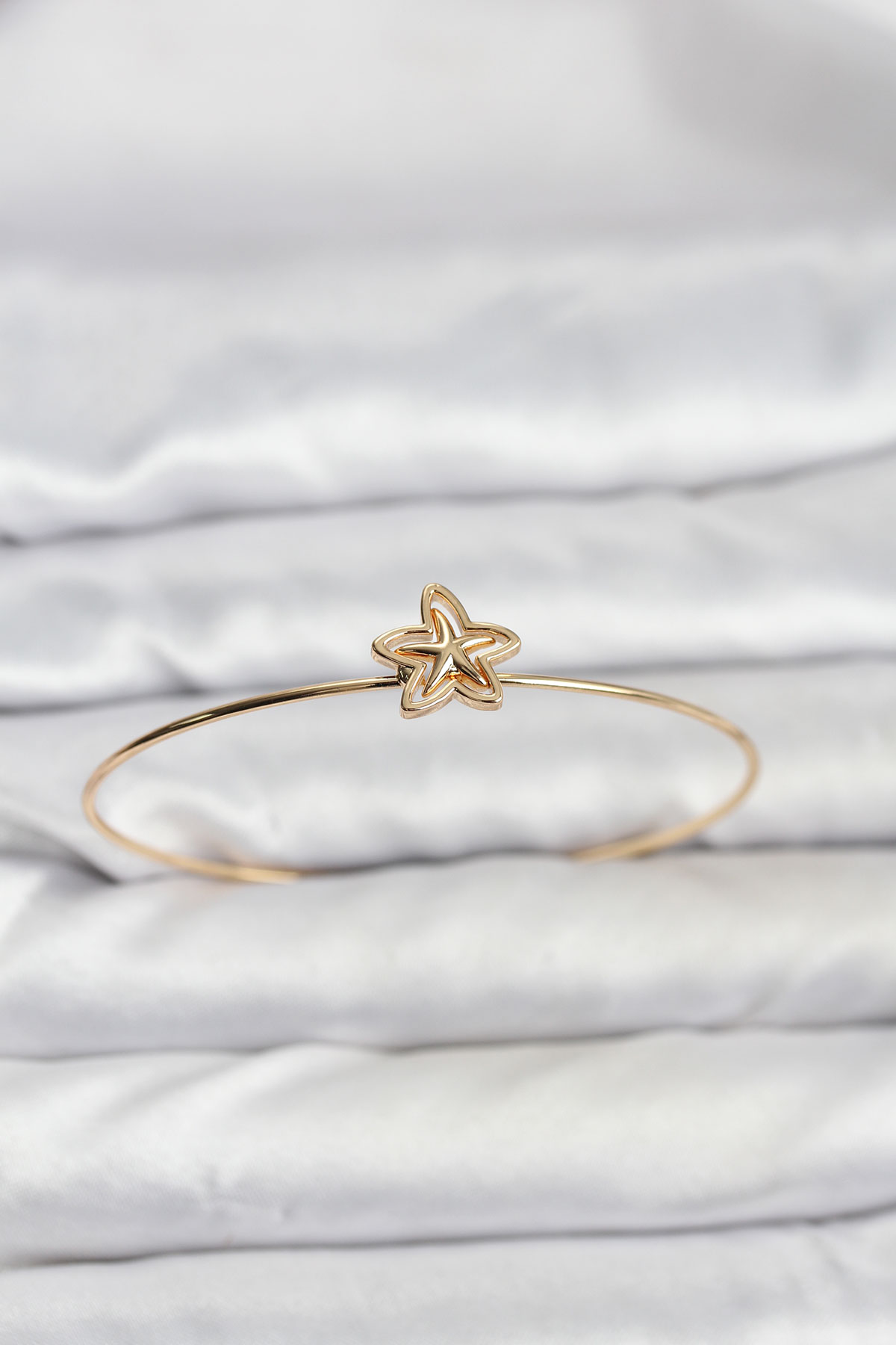 Yıldız Model Gold Renk Bileklik 5886