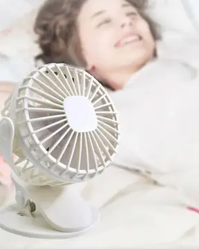 Mandallı Güçlü Hava Üfleyen Masa ve Bebek Arabası Fanı