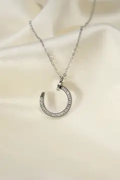 Çelik Silver Renk Zirkon Taşlı Çivi Model Kadın Kolye 5886
