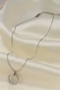 Çelik Silver Renk Zirkon Taşlı Çivi Model Kadın Kolye 5886