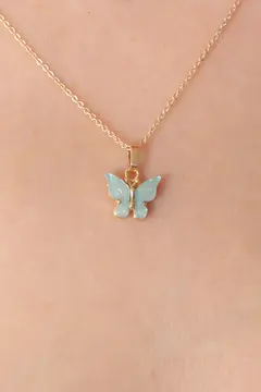 Gold Renk Su Yeşili Kelebek Figür Kadın Kolye 5886