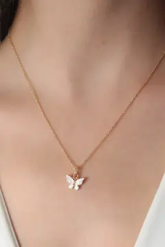 Gold Beyaz Renk Kelebek Figür Kadın Kolye 5886