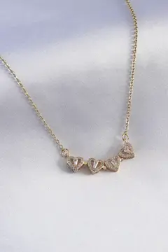 316L Çelik Gold Renk Açılır Zirkon Taşlı Yonca Model Kadın Kolye 5886