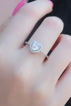 Gümüş Renk Zirkon Taşlı Kalp Model Charm Pirinç Kadın Yüzük 5886