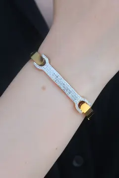 316L Çelik Gold Renk Zirkon Taşlı Kadın Kelepçe 5886