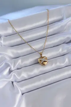 316L Çelik Gold Renk Zirkon Detay Kalp Model Kadın Kolye 5886