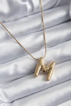 316L Çelik Gold Renk Bubble "M" Harf Model Kadın Kolye 5886