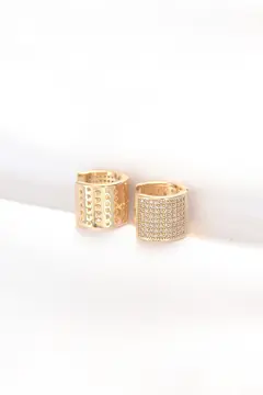 Pirinç Gold Renk Taşlı Minimal Küpe 5886