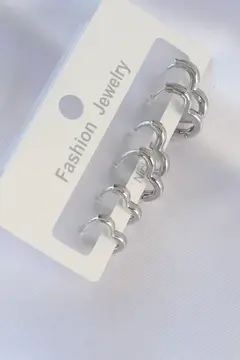 Pirinç Gümüş Renk Kalp Model Küpe Seti 5886