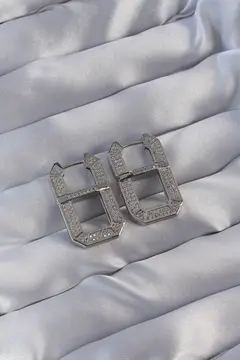 Vip Seri Pirinç Gümüş Renk Zirkon Taşlı Serenay Küpesi 5886