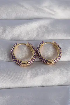 Pirinç Gold Renk Mor Etnik Desenli Halka Küpe 5886