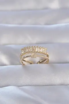 Pirinç Gold Renk Zirkon Taşlı Baget Su Yolu Model Ayarlanabilir Yüzük 5886