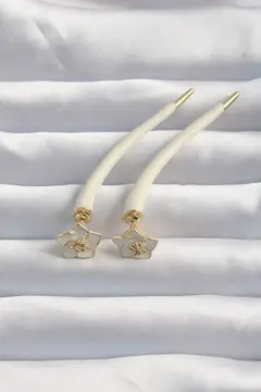 Pirinç Krem Renk Botega Küpe 5886