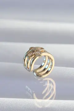 Pirinç Gold Renk Yonca Earcuff Küpe 5886
