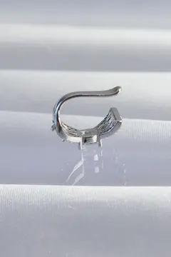 Pirinç Gümüş Renk Zirkon Taş Kaplama Earcuff Küpe 5886